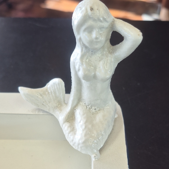 Mermaid Soap Dish - White - Picture 2 of 8